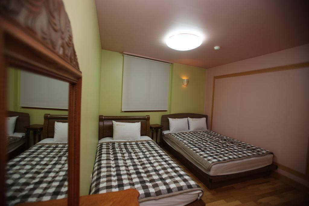 Hostel Lyndon Jeju Zimmer foto