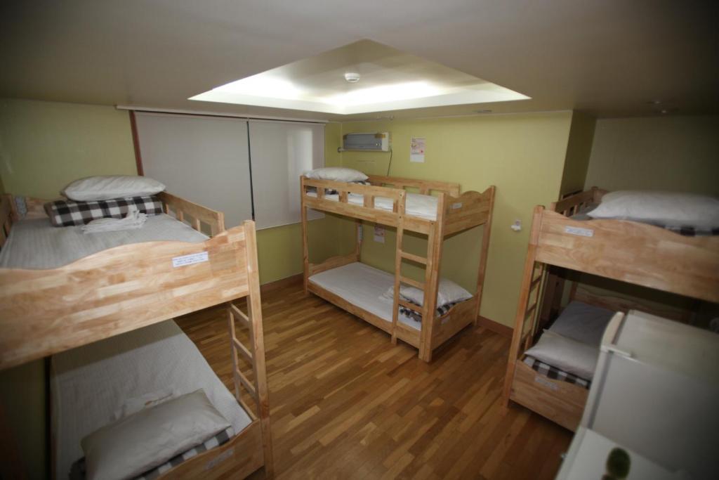 Hostel Lyndon Jeju Zimmer foto